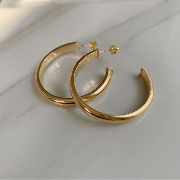 Vestry Hoops | 18k Gold Filled - Picture 2 of 7